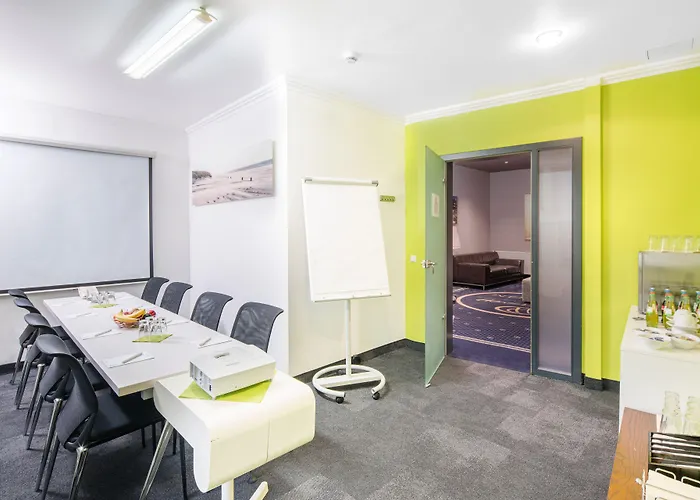 Cult Frankfurt 4*